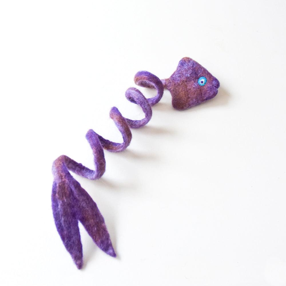 TARA TREASURES Felt Fish Cat Toy