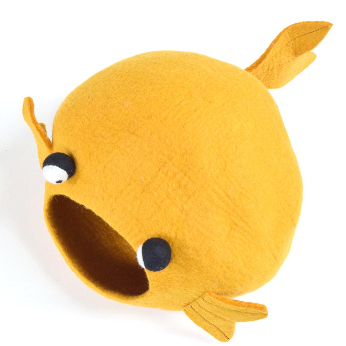 TARA TREASURES Cat Cave / Goldfish